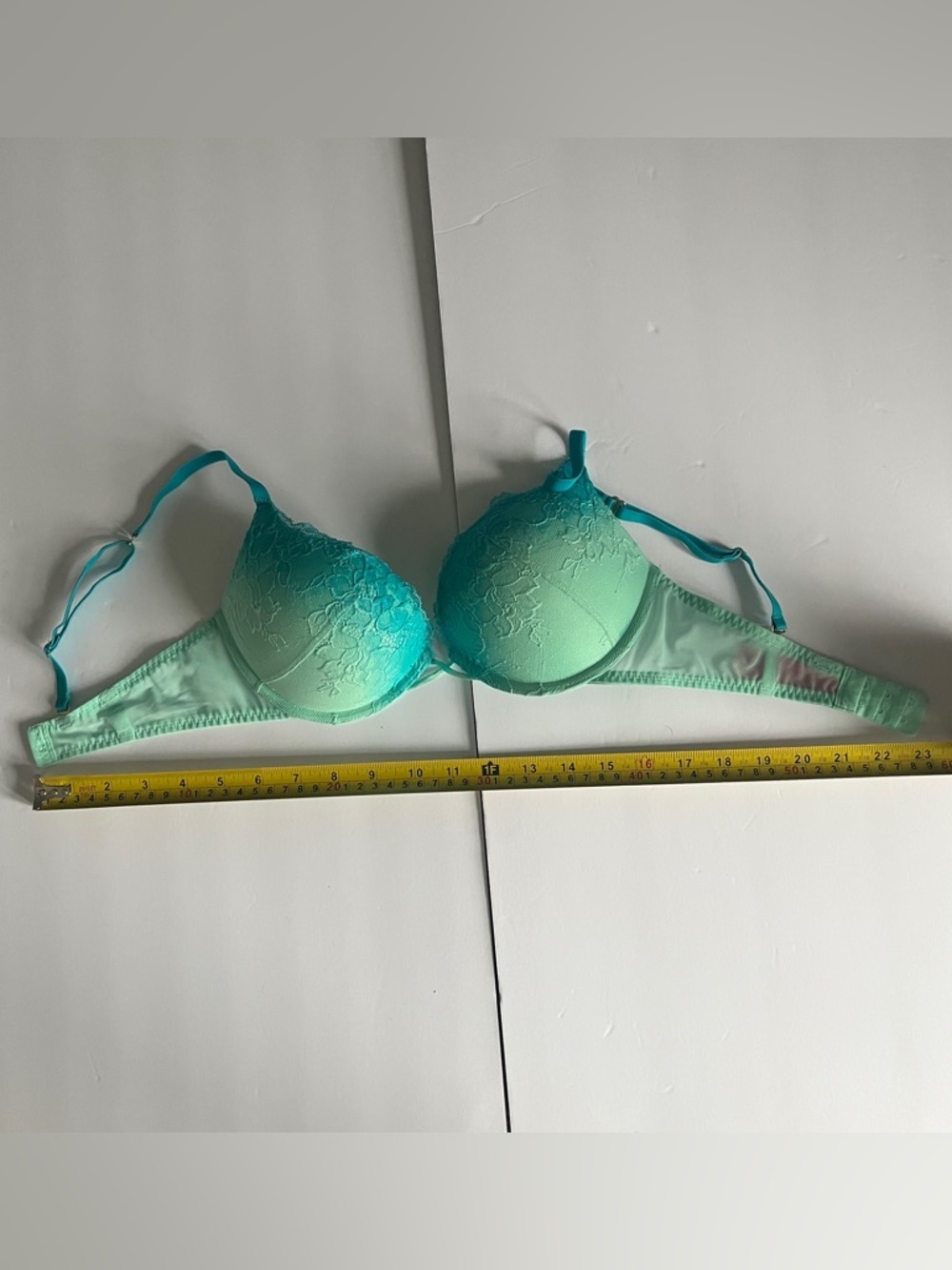 La Senza Beyond Sexy Metallic Lace Bra/Hello Sugar Turquoise Ombré Lace Bra 32C - Picture 11 of 15